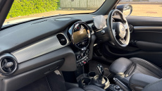 MINI Hatchback 1.5 Cooper Exclusive Premium 5dr Auto Petrol Hatchback